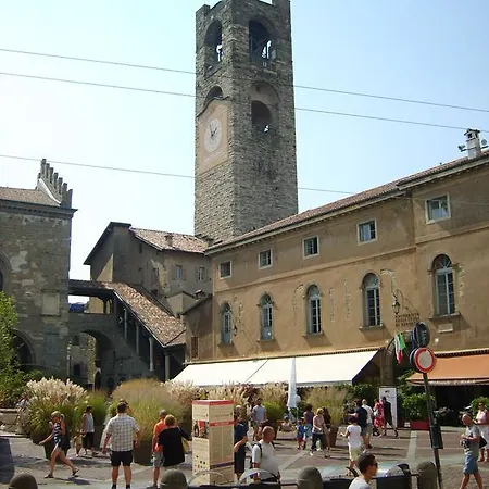 Nyaraló Il Teatro *