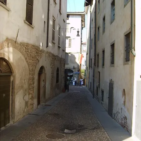 別荘 Il Teatro