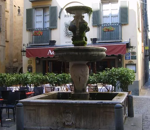 Il Teatro Nyaraló Bergamo